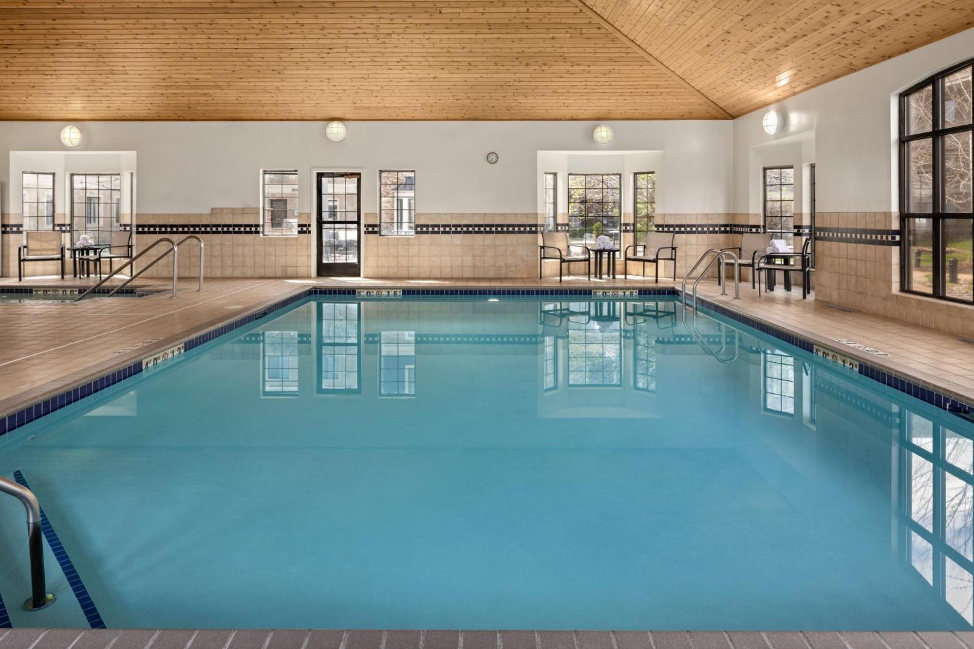 Staybridge Suites Minneapolis-Maple Grove By Ihg Exteriér fotografie